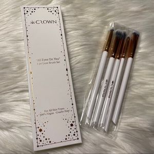 Crown Luxe Brush Set 👑
